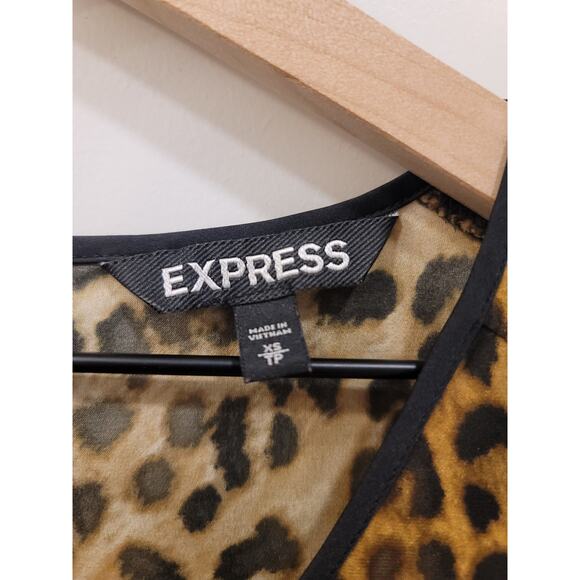 Express Mixed Media Leopard Print Blouse - Picture 3 of 7